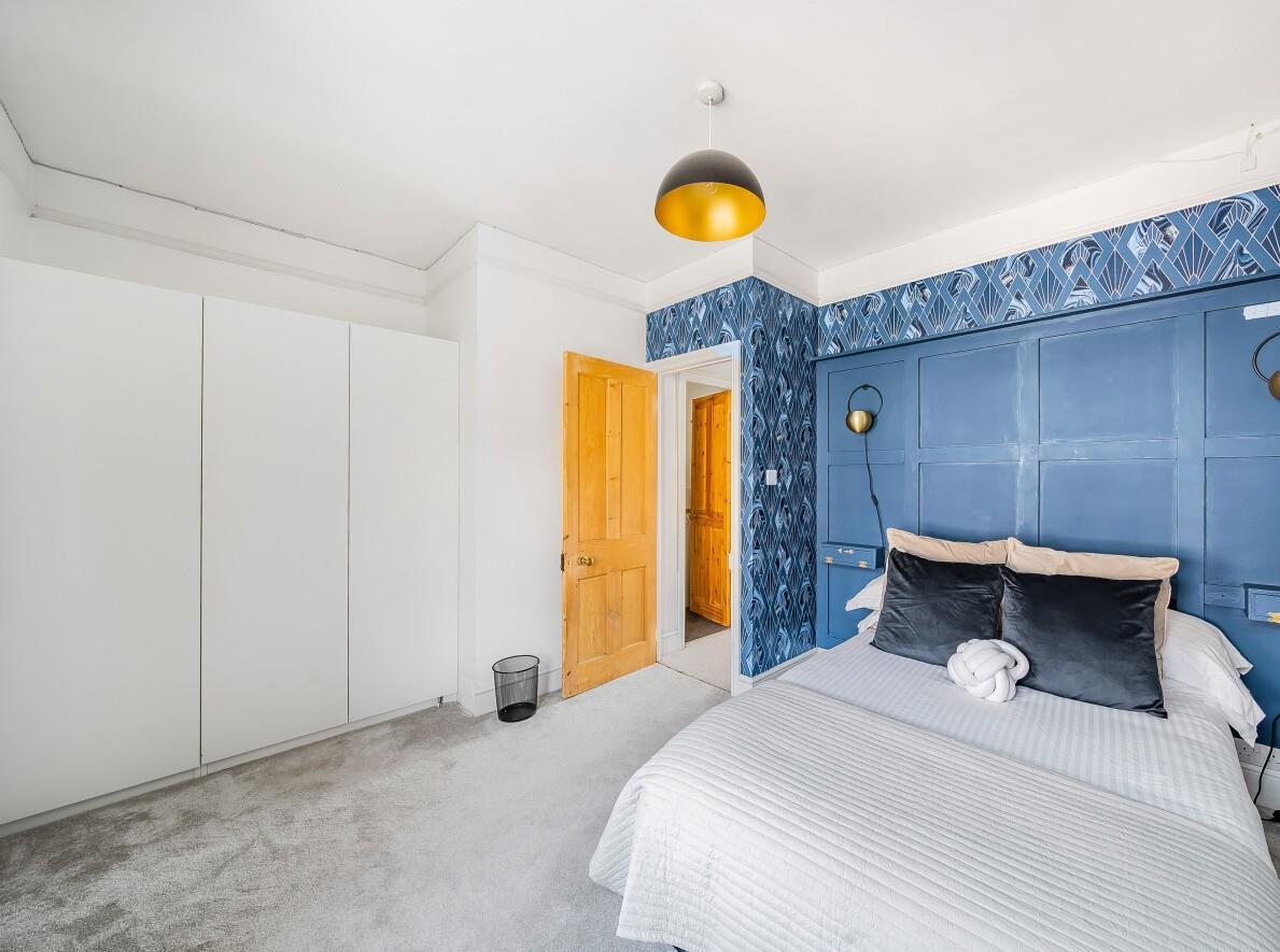 Gillingham Terrace, Bath, BA1